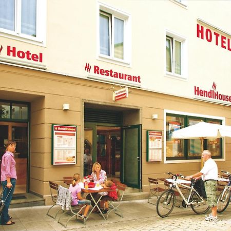Stadthotel Passau Bagian luar foto