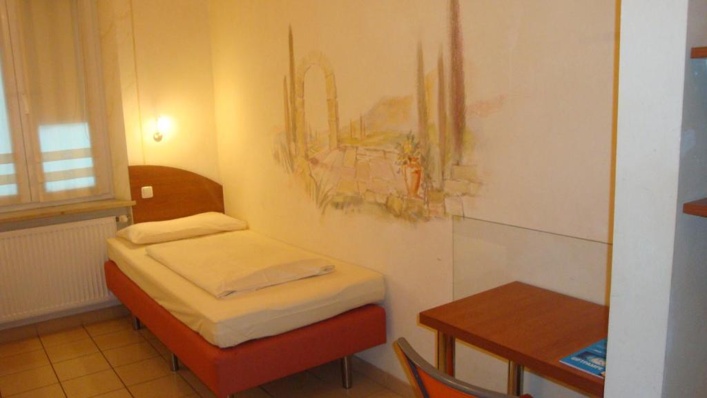 Stadthotel Passau Ruang foto
