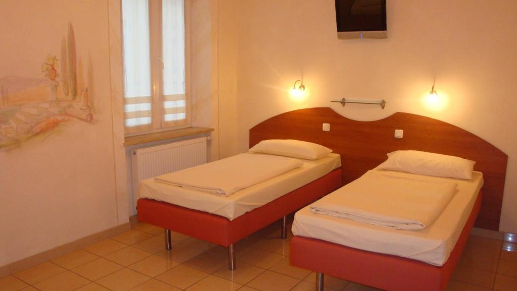 Stadthotel Passau Ruang foto